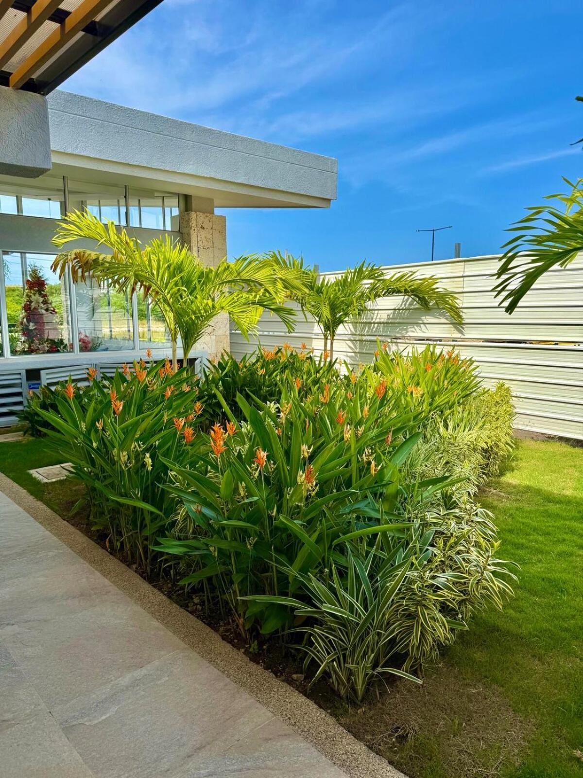 A Pasos De Playa Privada Serena Del Mar Cartagena